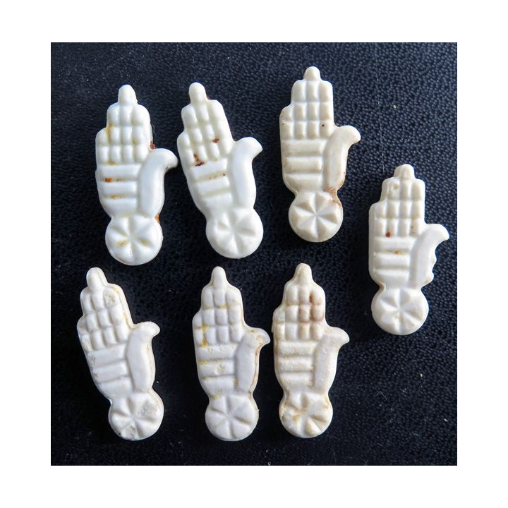 Lot de 7 Fèves type mains de Fatma en céramique