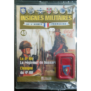 4° RH : insigne métallique du 4° régiment de hussards fabriqué par Arthus Bertrand pour les éditions Atlas