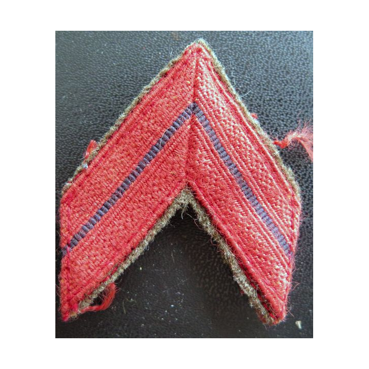 Galon de caporal sur tissu kaki avec crochets