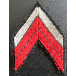 Galon de Caporal Chef PDL rouge et argenté sur tissu bleu noir 