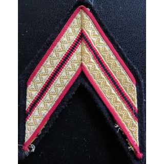 Galon de Sergent ADL  jaune bordé rouge sur tissu bleu noir sur scratch