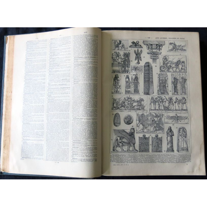 Larousse Universel en 2 volumes - Publié sous la direction de Claude Augé