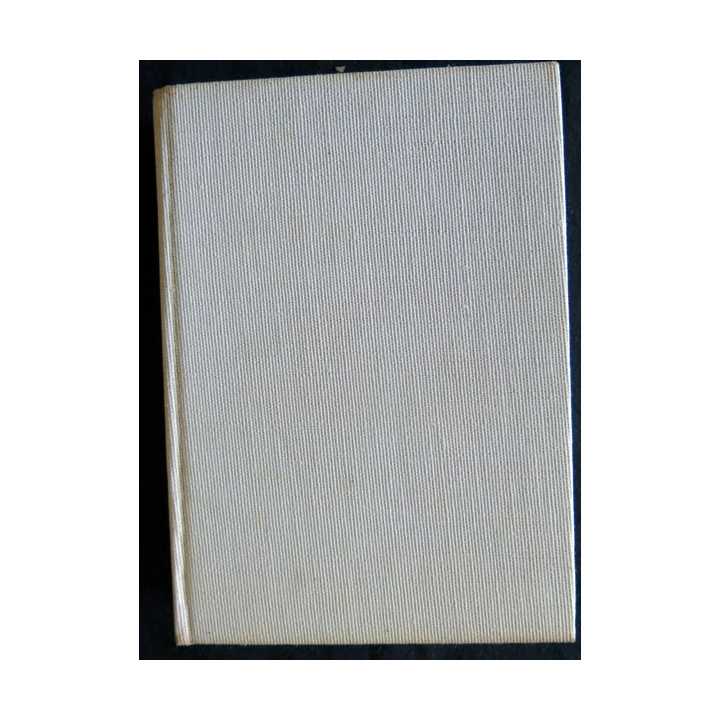 La révolte des soldats de Hans Hellmut Kirst aux Editions Robert Laffont