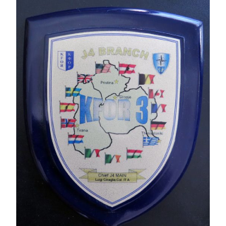 Plaque de la J4 Branch KFOR don't le chef est le Colonel Luigi Cinaglia Italien