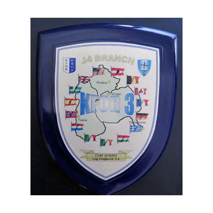 Plaque de la J4 Branch KFOR don't le chef est le Colonel Luigi Cinaglia Italien