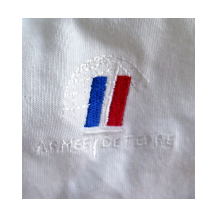 Tee shirt de sport de taille MT (femme) blanc de fabrication TSA 2001 100% Coton