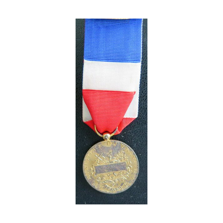 FRANCE : Médaille du travail du ministère du travail en vermeil attribuée à L. Vasseur 1975