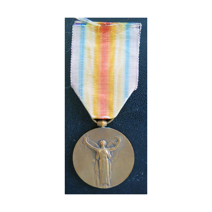 FRANCE :  médaille interalliée de La Victoire 1914-1918 en bronze