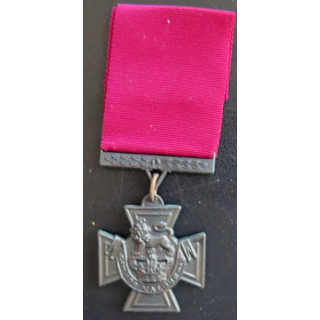 GRANDE BRETAGNE : Victoria Cross (Très belle copie)