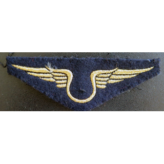 Insigne tissu de l'armée de l'air personnel non navigant en fils dorés