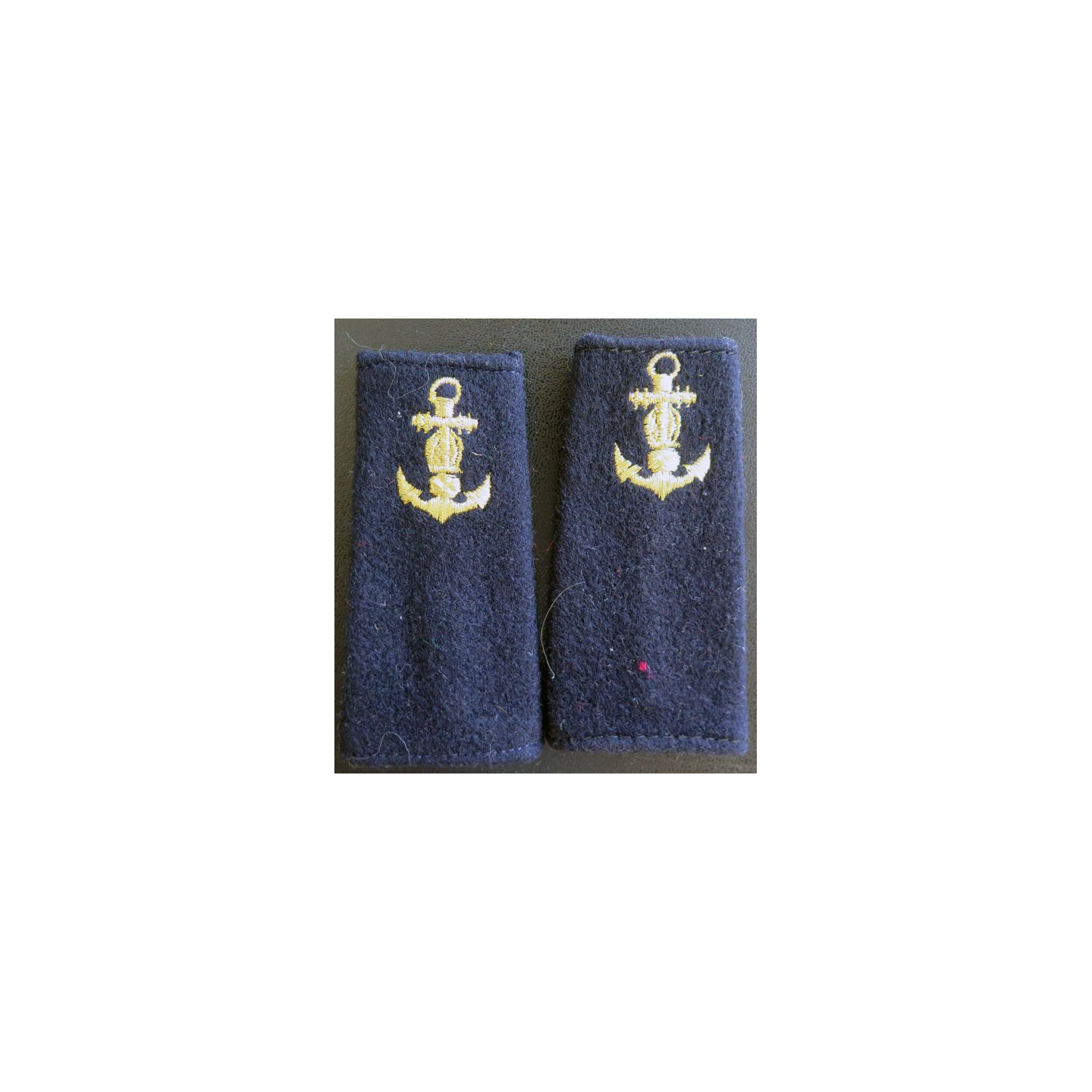 R15107 2× FOURREAUX épaule grade caporal armée train 5 ans de servic R15107 2× FOURREAUX épaule grade caporal armée train 5 ans de servic