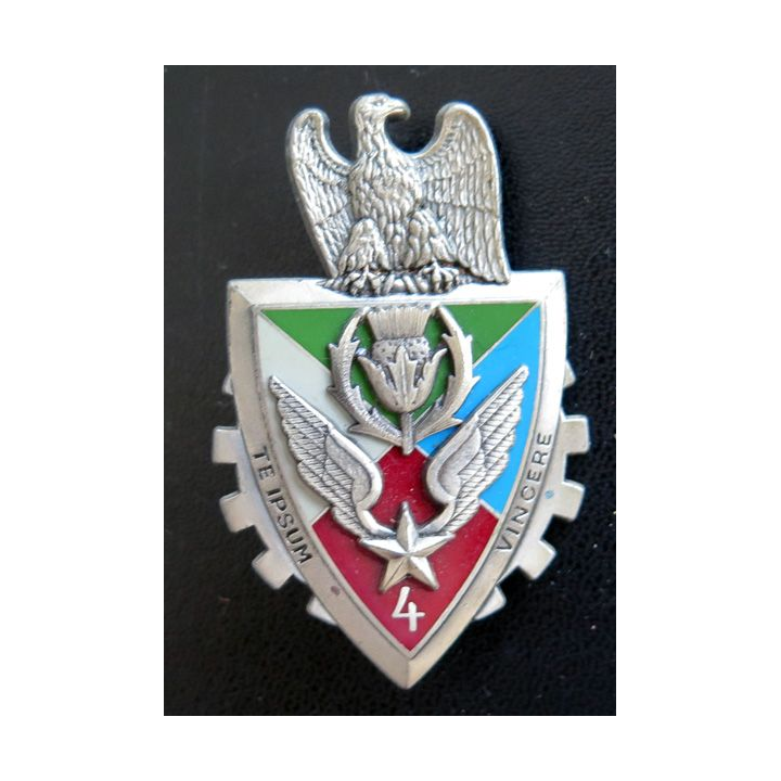 4° RHCM : insigne du 4° régiment d'hélicoptères de commandement et de manuvre de fabrication Delsart G. 3311