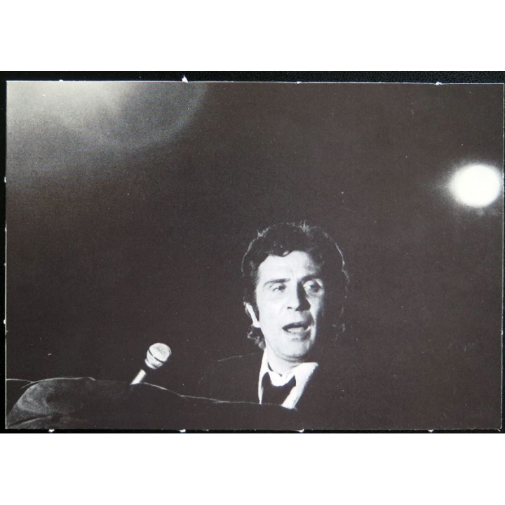 Carte Postale de Gilbert Bécaud