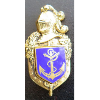 GENDARMERIE : vieil insigne de la Direction de la  gendarmerie d'Outre-mer avec écu lisse et doré émaillé sur cuir