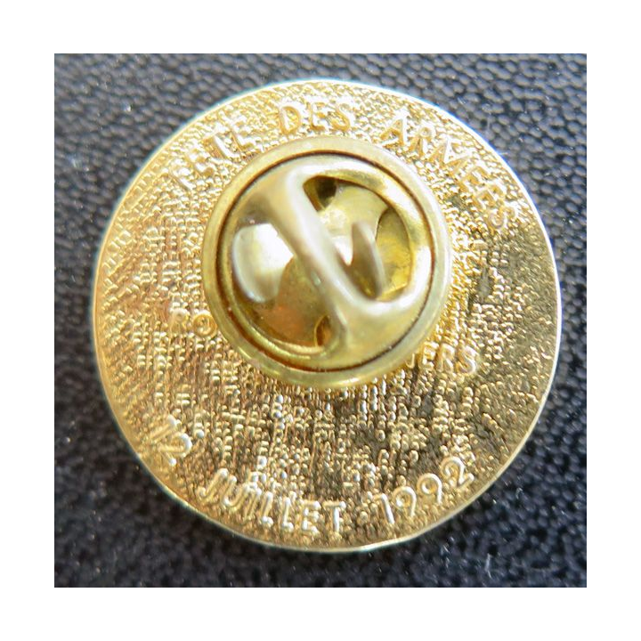 Pin's des Forces Armées aux Antilles Guyane Fêtes des Armées 12 juillet 1992