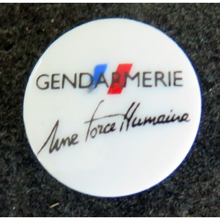 Pin's de la gendarmerie nationale Une Force humaine