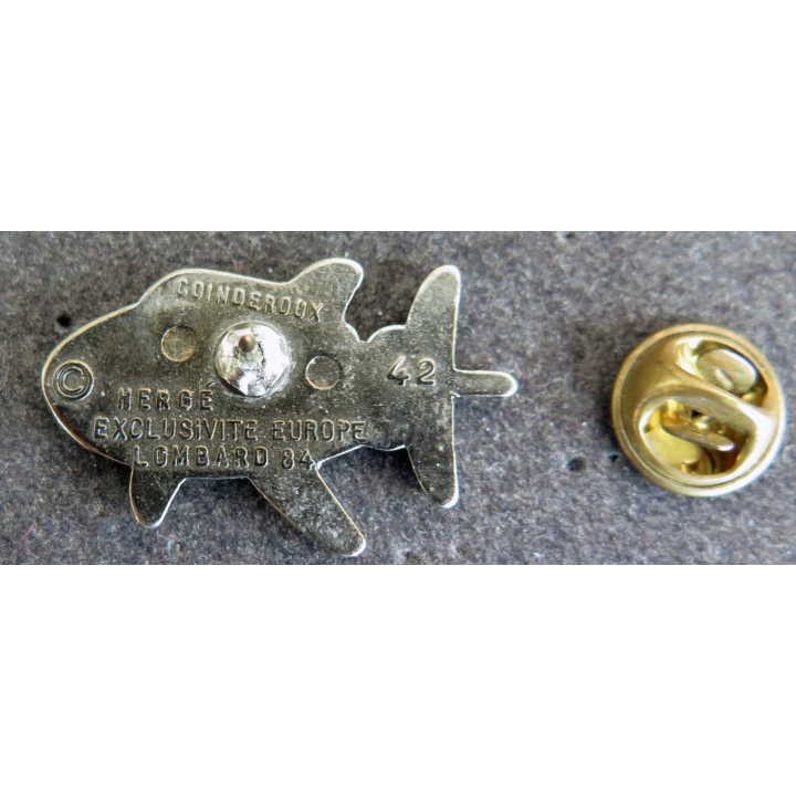 Pin's Tintin dans sous marin requin Coinderoux 3 cm