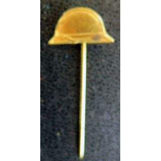 épinglette casque Adrian hauteur 3,8 cm métal doré