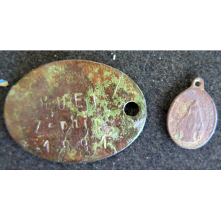 Médaille en métal de HUET Zéphyr 1891 à Lisieux n° 627 et médaillede la vierge