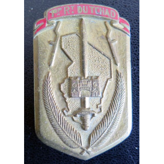 TCHAD : insigne métallique du 1° régiment du Tchad de fabrication Drago