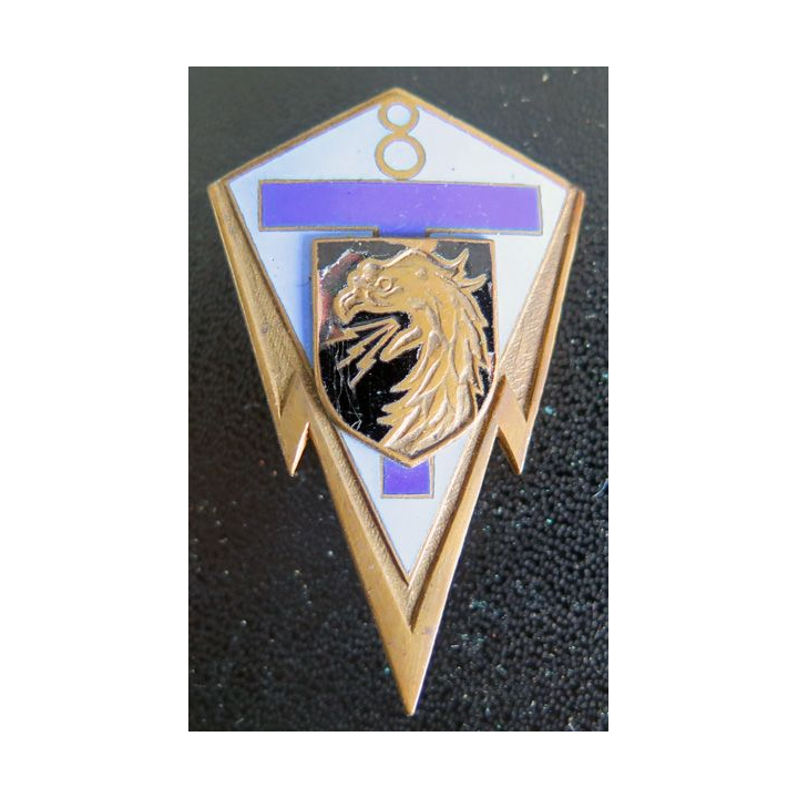 8° RT : insigne métallique du 8° régiment de transmissions en émail de fabrication Aremail