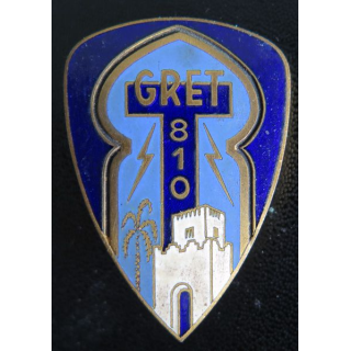 810° GRET : insigne métallique du 810° groupe régional d'exploitation des transmissions de fabrication Drago G. 1103 en émail