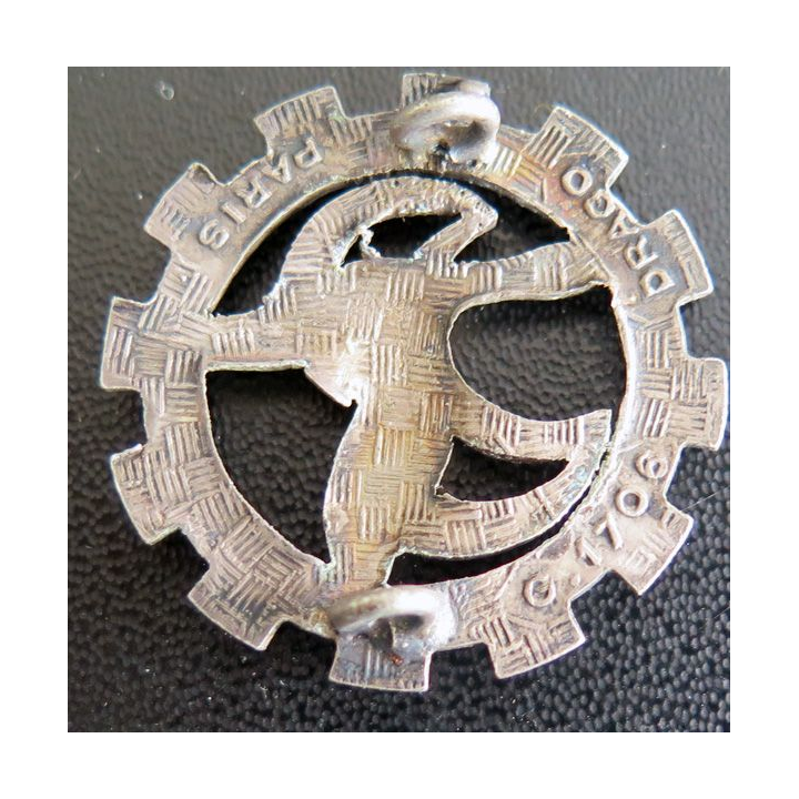 521° GT : Insigne métallique du 521° Groupe de Transport DRAGO PARIS G. 1706