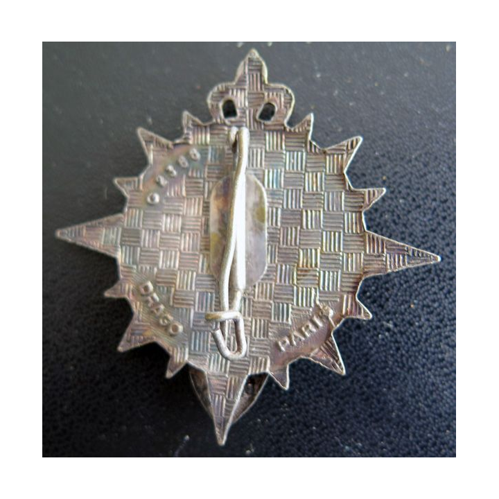 602 GCR : Insigne métallique du 602° groupe de circulation routière de Montlhéry de fabrication Drago G. 2366 en relief