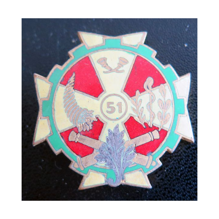 51° BS : Insigne métallique du 51° bataillon des services fabrication Drago Paris G. 1777 en émail