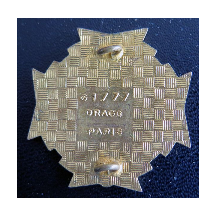 51° BS : Insigne métallique du 51° bataillon des services fabrication Drago Paris G. 1777 en émail