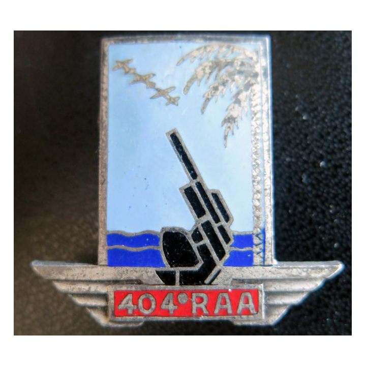 404° RAA : insigne métallique du 404° régiment d'artillerie antiaérienne de fabrication Drago Paris H. 695 en émail