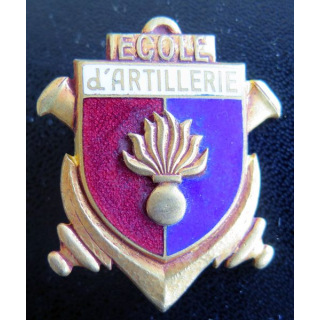 EAA : Insigne métallique de l'école d'artillerie de fabrication Drago Béranger déposé  H. 252 en émail