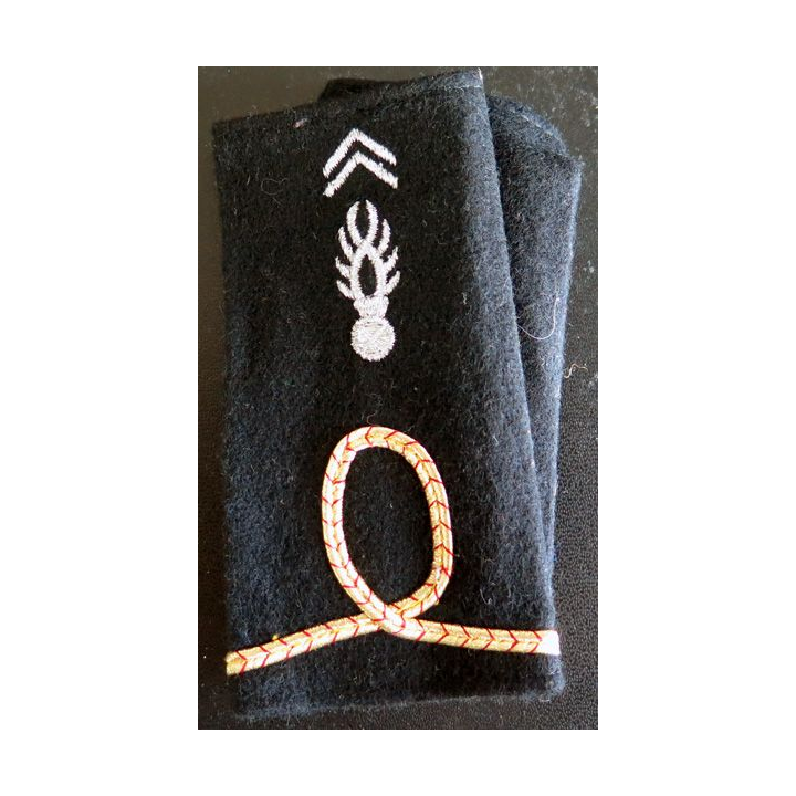 Paire de fourreau d'épaule d'élève aspirant de la gendarmerie départementale