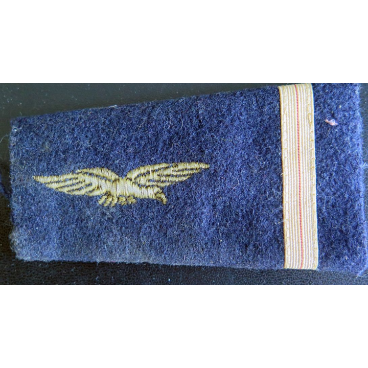 Fourreau d'épaule d'adjudant chef de l'armée de l'air (aigle doré)