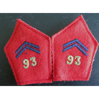 SOUTACHE : paire d'insigne de col du 93° Régiment d'Artillerie de Montagne en cannetille