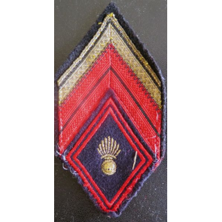 LOSANGE DE BRAS MODÈLE 45 :  caporal chef d'infanterie