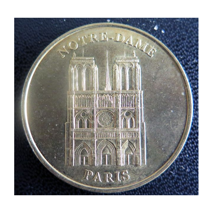 Médaille souvenir en métal doré de Notre Dame Paris diamètre 3,4 cm