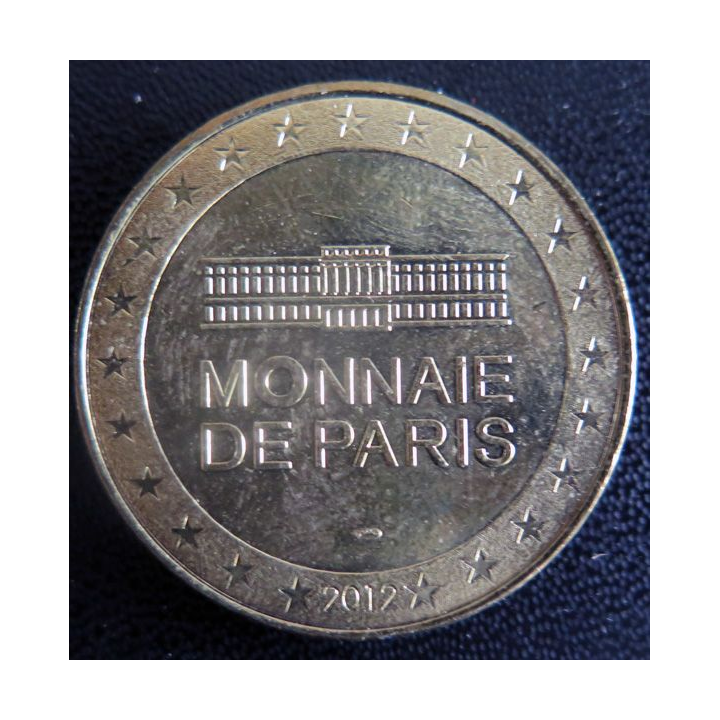 Médaille souvenir en métal doré de Rueil Malmaison jubilé impérial diamètre 3,4 cm