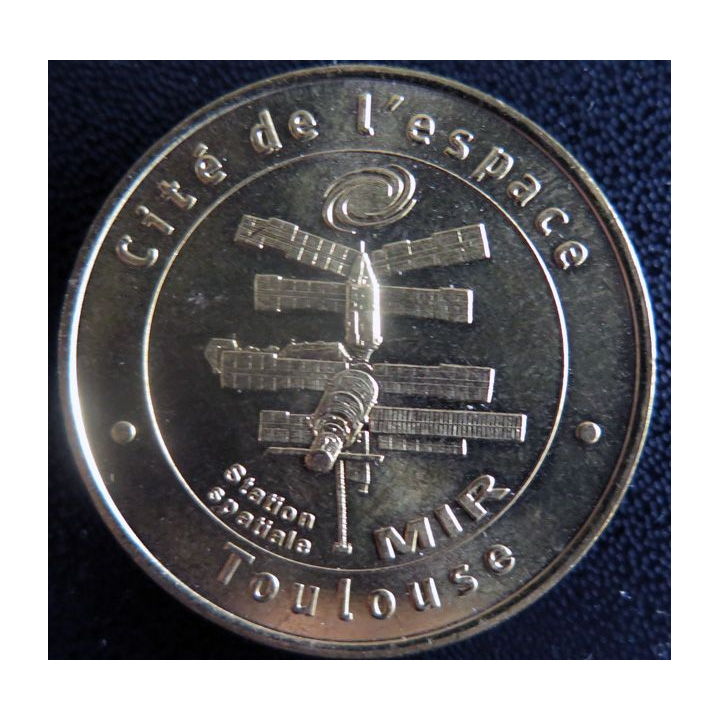 Médaille souvenir en métal doré de la Cité de l'Espace Toulouse diamètre 3,4 cm
