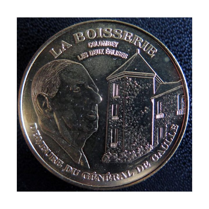 Médaille souvenir en métal doré de la Boiserie Colombey les Deux Eglises diamètre 3,4 cm