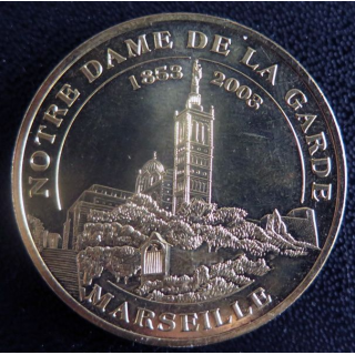 Médaille souvenir en métal doré de Notre Dame de la Garde Marseille diamètre 3,4 cm
