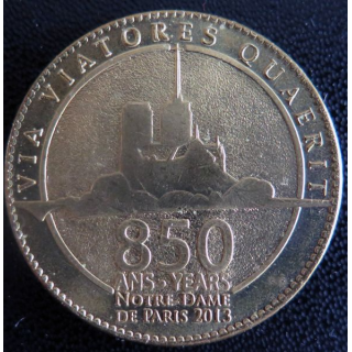 Médaille souvenir en métal doré 850 ans Notre Dame de Paris diamètre 3,4 cm