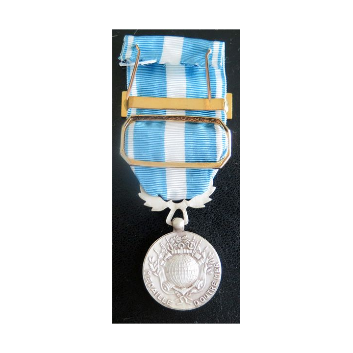 FRANCE : médaille d'outre mer agrafes  " Cambodge " et " Ex-Yougoslavie " en métal argenté