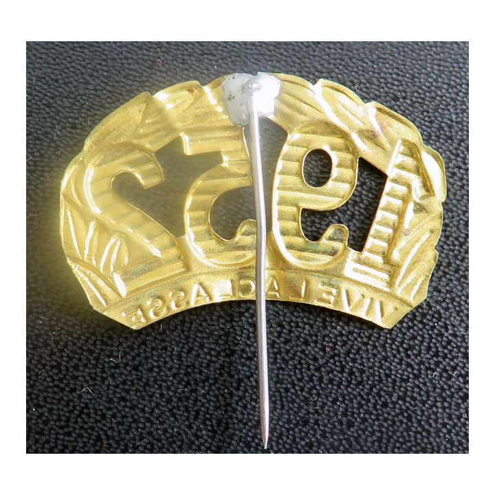 Insigne vive la classe 1952 en laiton de largeur 4 cm