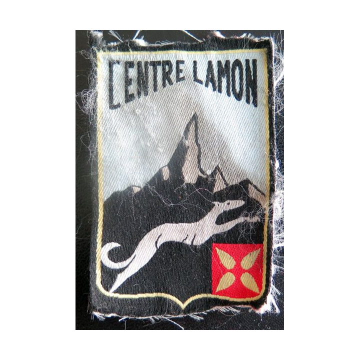 Insigne tissé Jeunesse et Montagne du centre Lamon 5 x 7,5 cm 