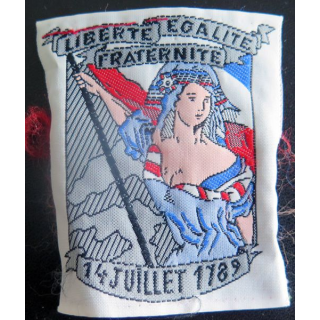 Vieil insigne tissu 14 Juillet 1789 Liberté Egalité Fraternité 6,8 x 8 cm