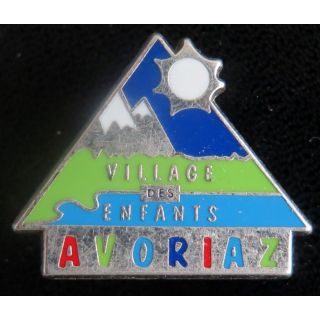 SKI : insigne du village d'enfants d'Avoriaz