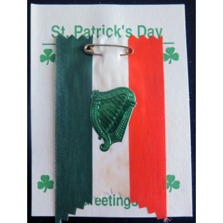 Carton de St Patrick's Day avec drapeau irlandais et harpe celtique