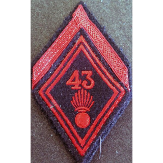 LOSANGE DE BRAS MODÈLE 45 :  1° classe du 43° régiment d'infanterie
