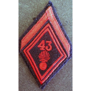 LOSANGE DE BRAS MODÈLE 45 :  1° classe du 43° régiment d'infanterie
